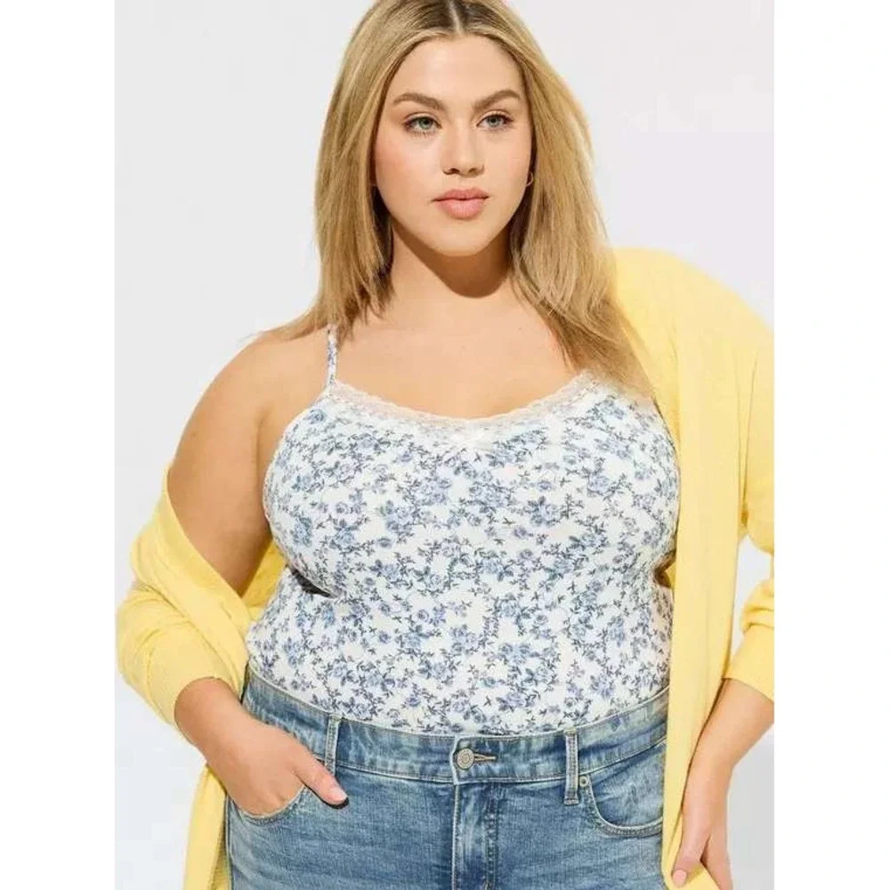 Torrid Floral‎ Lace Trim Cami Tank Top White Blue Plus Size 2 NWT - Picture 2 of 10